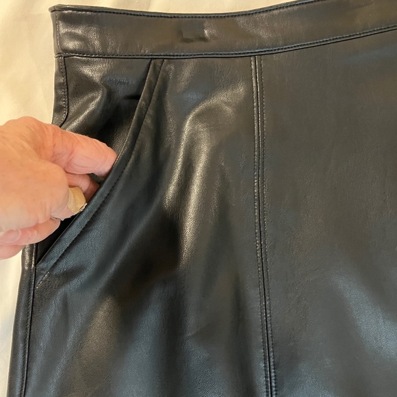Cleo Soft Faux Leather Midi Skirt Black Size 16 - Picture 3 of 14